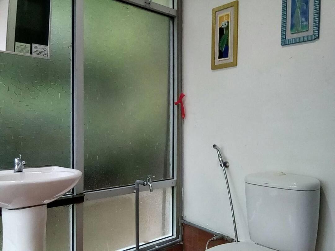 J Residence Kampong Kundassan Quarto foto