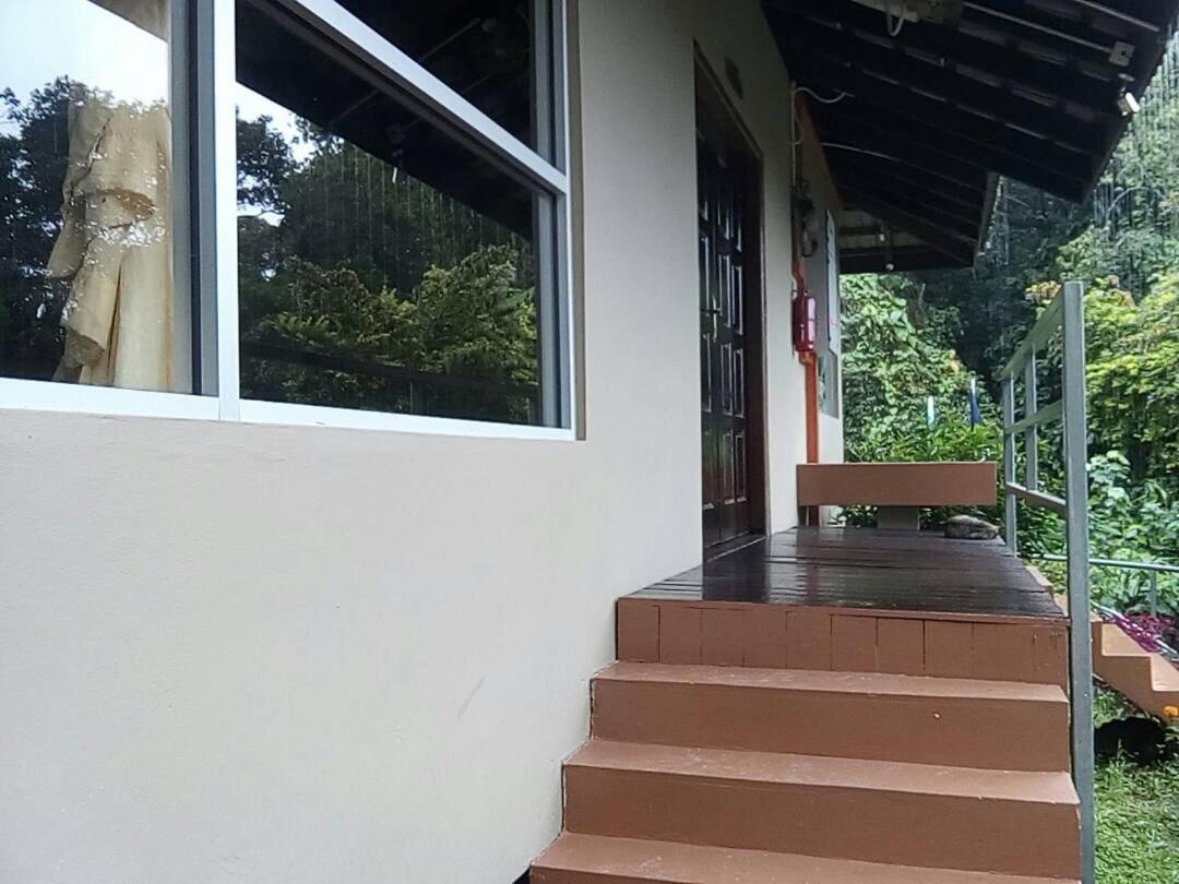 J Residence Kampong Kundassan Quarto foto